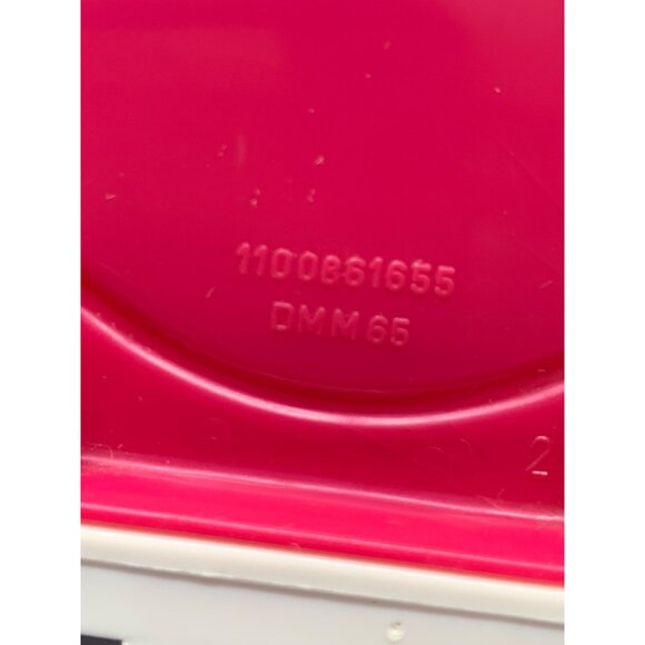 2015 Barbie Sparkle Style Salon Doll Vanity - Picture 4 of 7